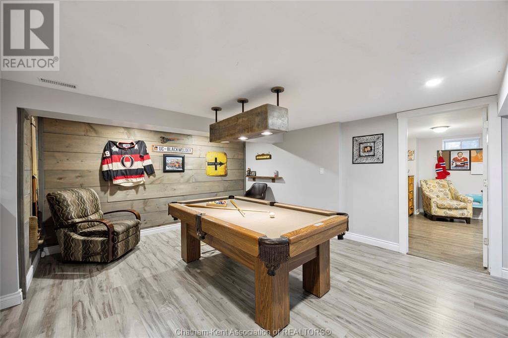 Photo 40 of 260 Trerice Street East, Dresden ON