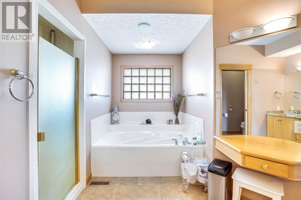 Single Family House Bungalow for Sale in  Discovery Ridge Point SW Discovery Ridge Calgary 