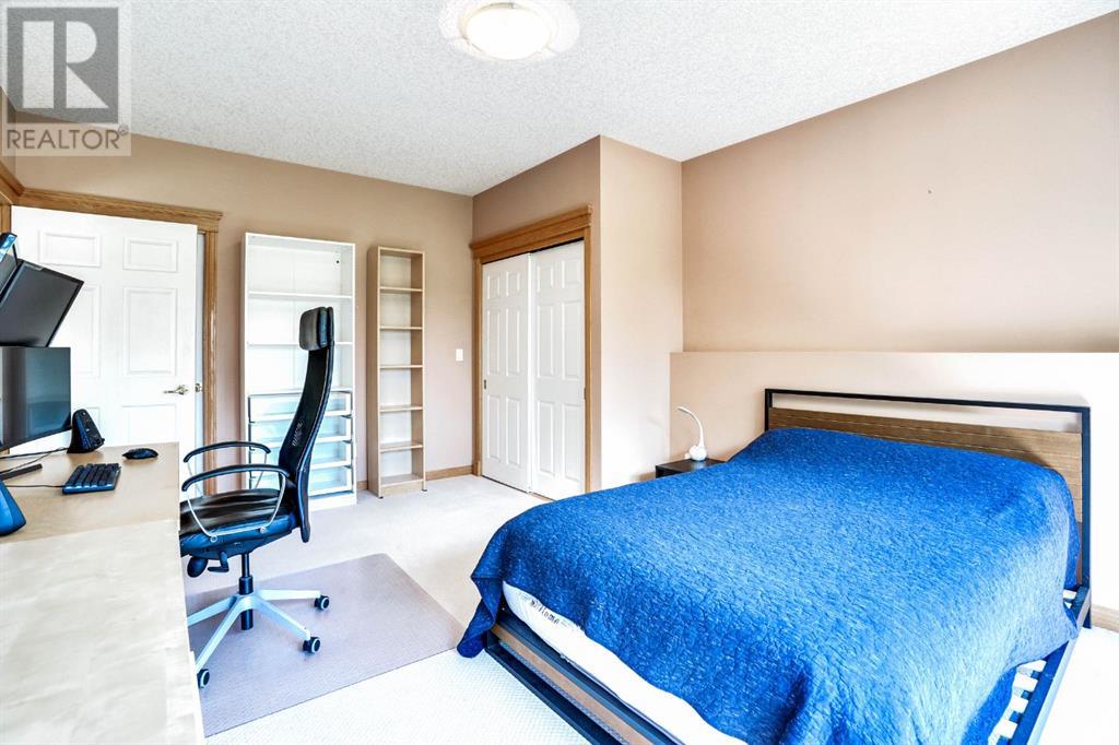 Single Family House Bungalow for Sale in  Discovery Ridge Point SW Discovery Ridge Calgary 