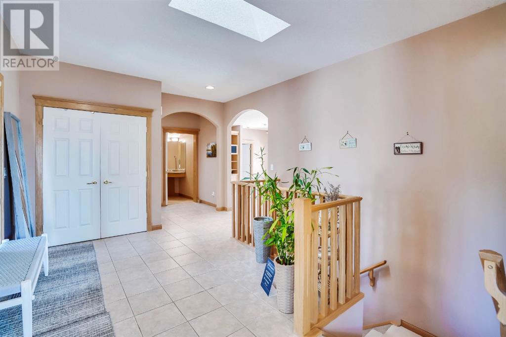 Single Family House Bungalow for Sale in  Discovery Ridge Point SW Discovery Ridge Calgary 