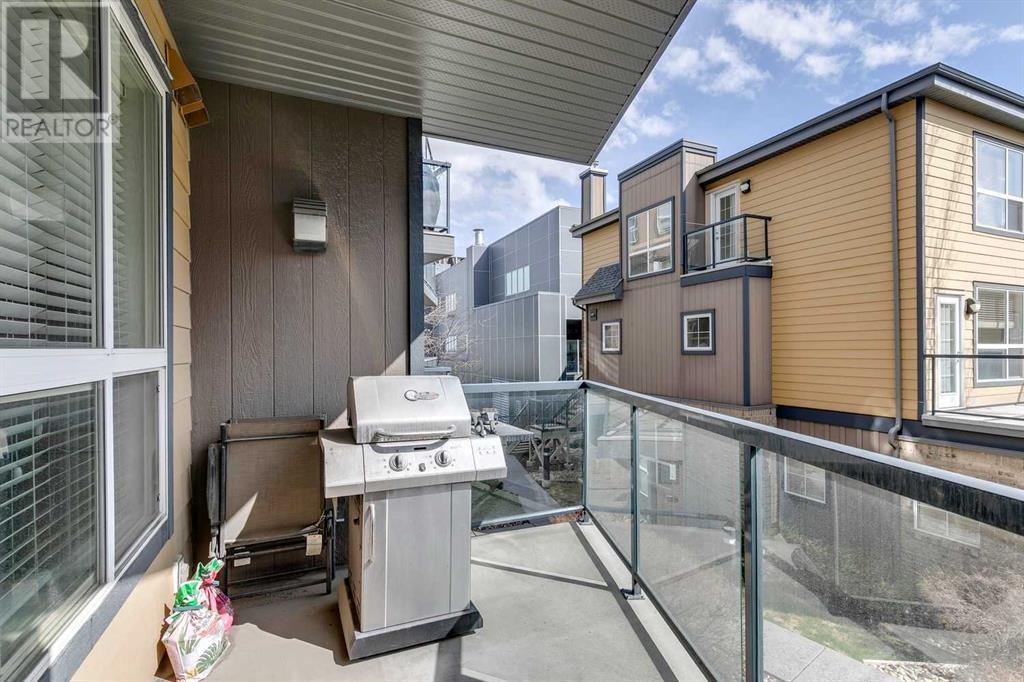 Single Family House for Sale in    Avenue SW South Calgary Calgary 