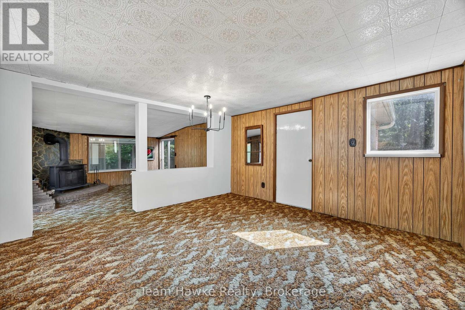 Photo 22 of 828 Hugel Avenue, Midland ON