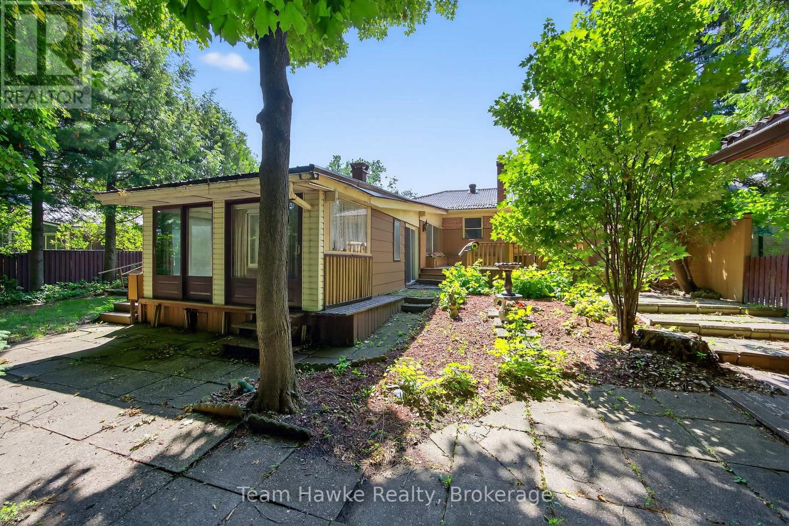 Photo 40 of 828 Hugel Avenue, Midland ON