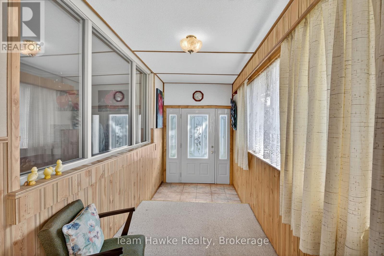Photo 6 of 828 Hugel Avenue, Midland ON