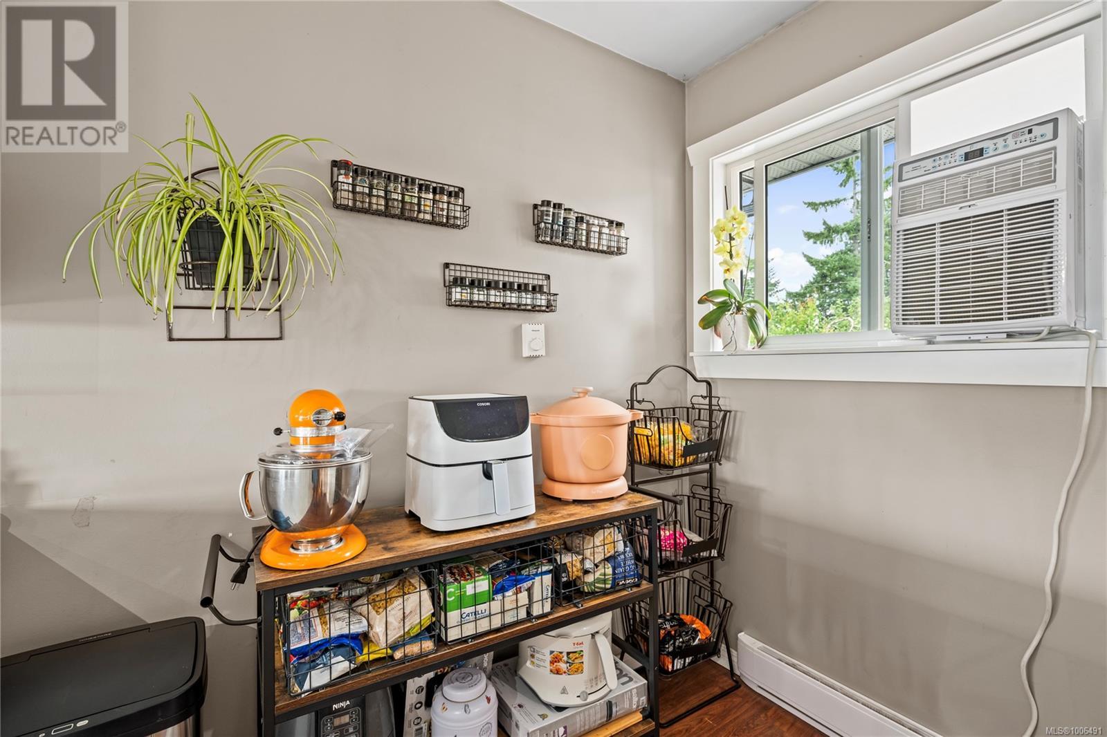 Photo 31 of 1669 Gerrand Rd, Nanaimo BC