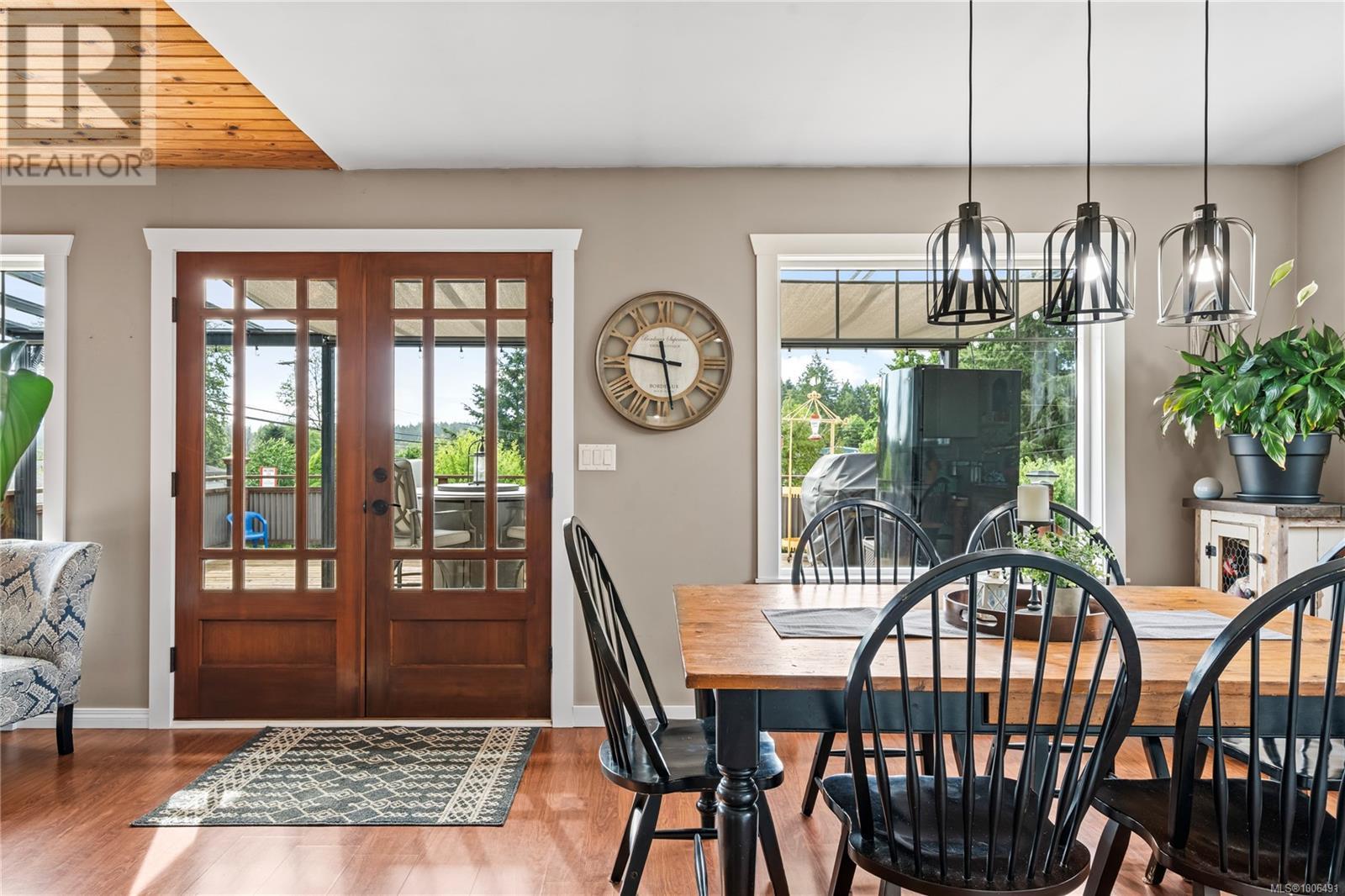 Photo 11 of 1669 Gerrand Rd, Nanaimo BC