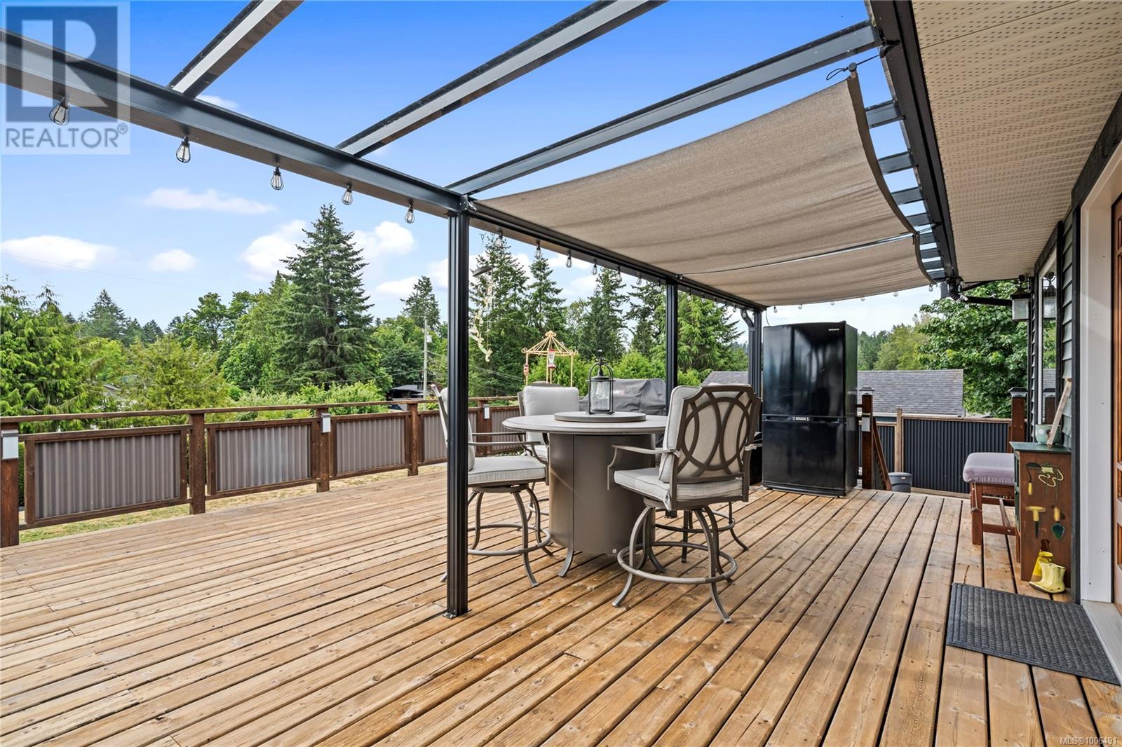 Photo 38 of 1669 Gerrand Rd, Nanaimo BC