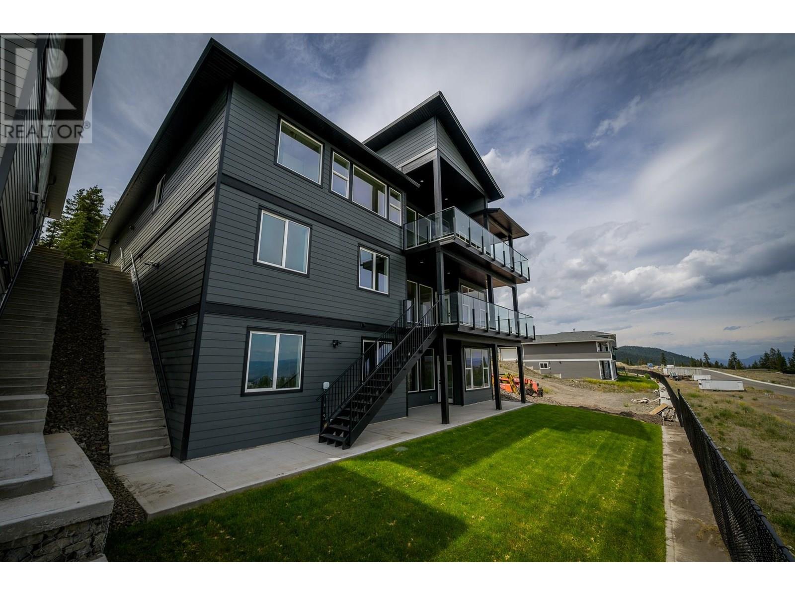 2138 LINFIELD Drive, Kamloops