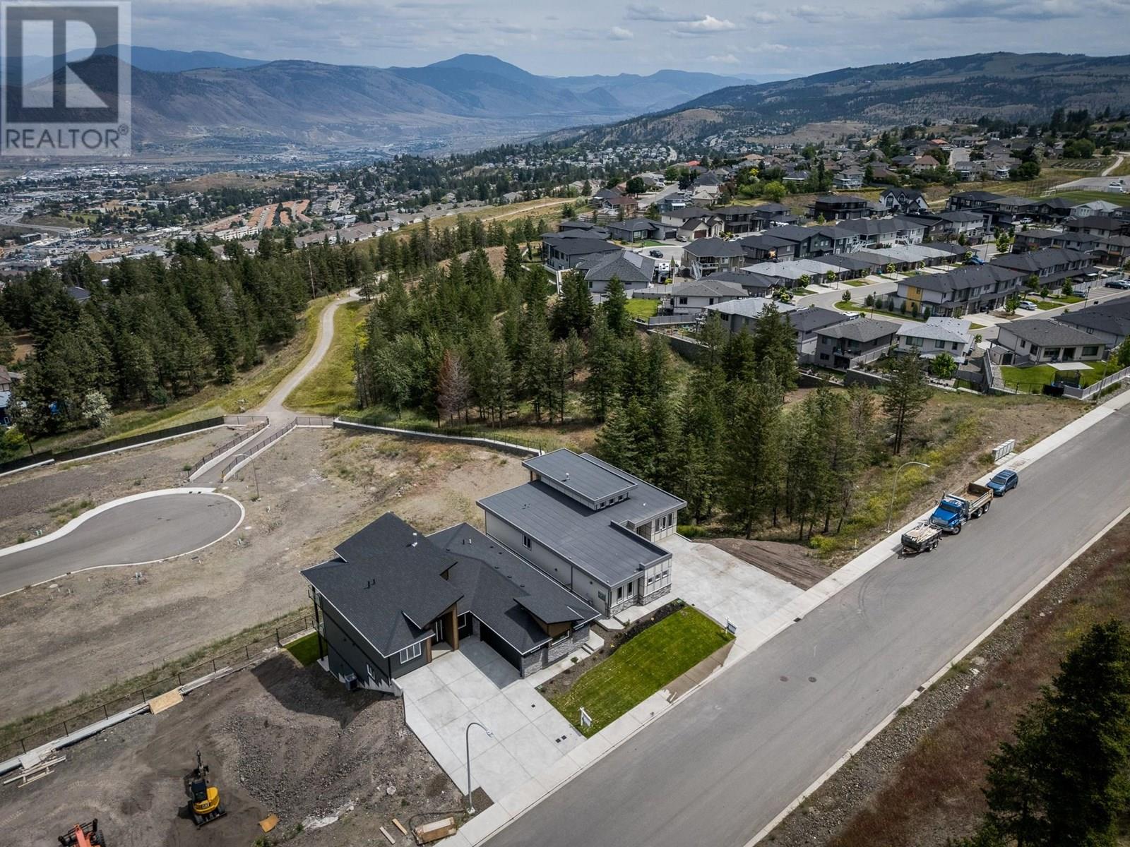2138 LINFIELD Drive, Kamloops