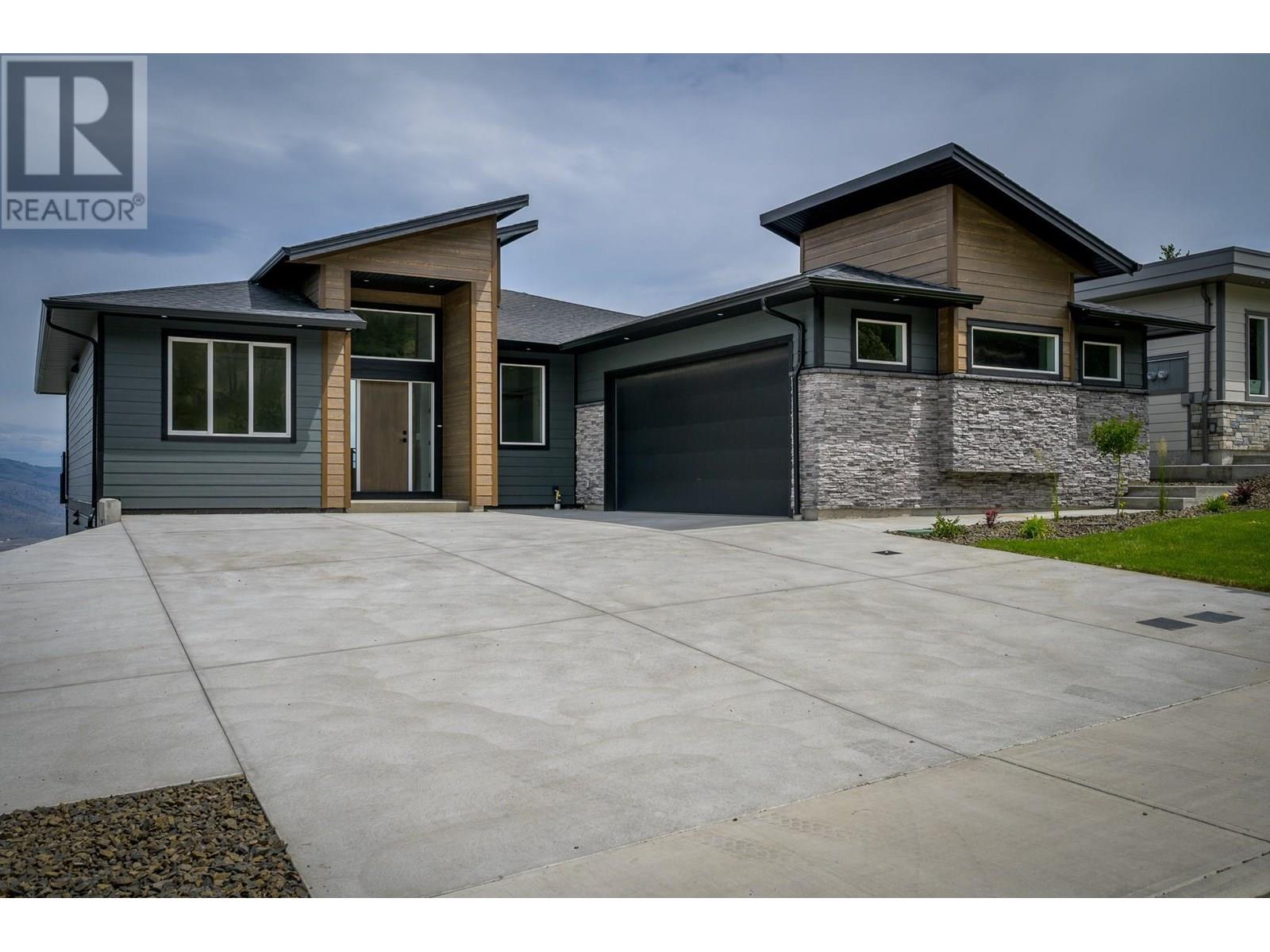 2138 LINFIELD Drive, Kamloops