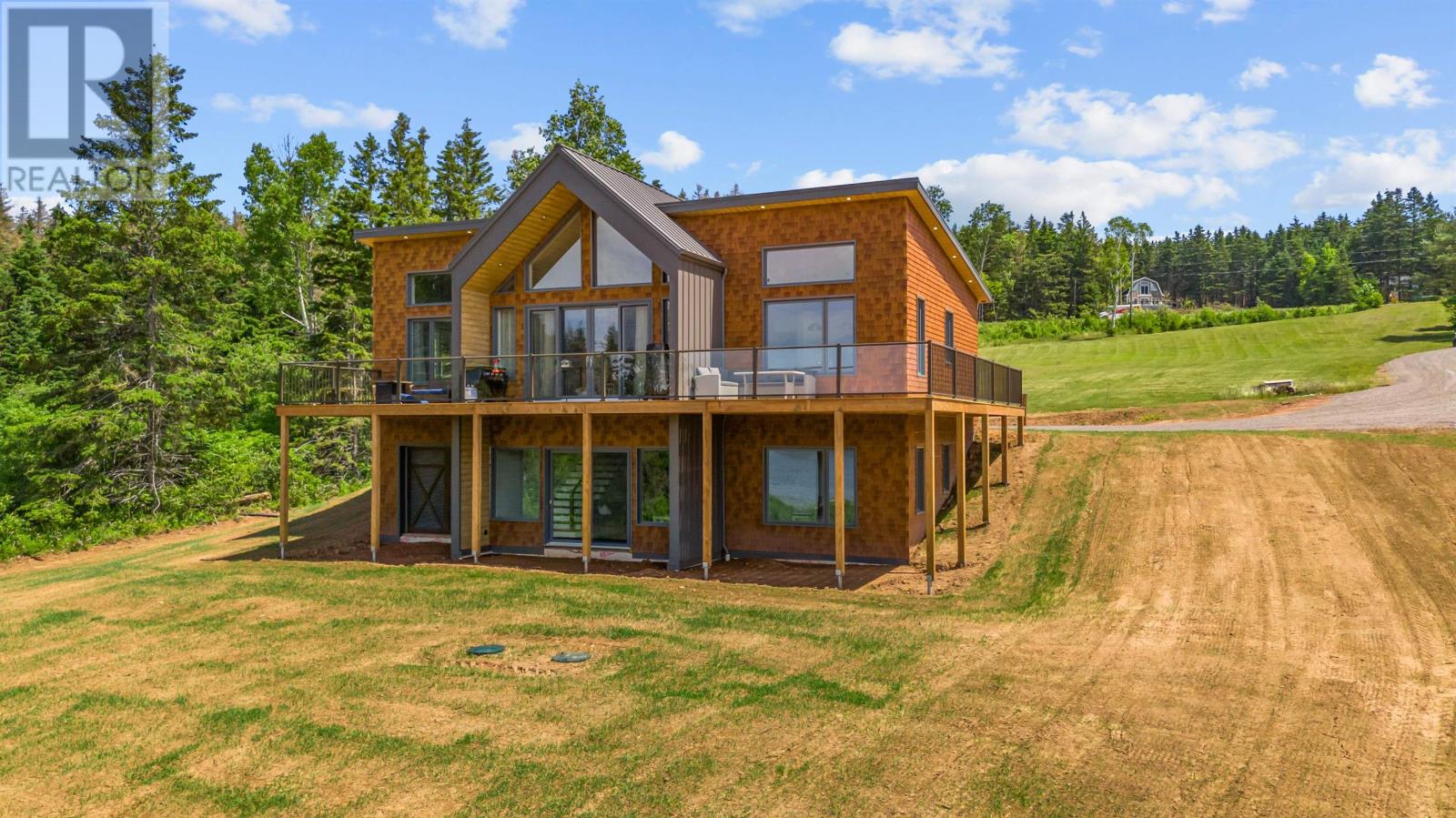 40 MEADOWLANDS ROAD - 48