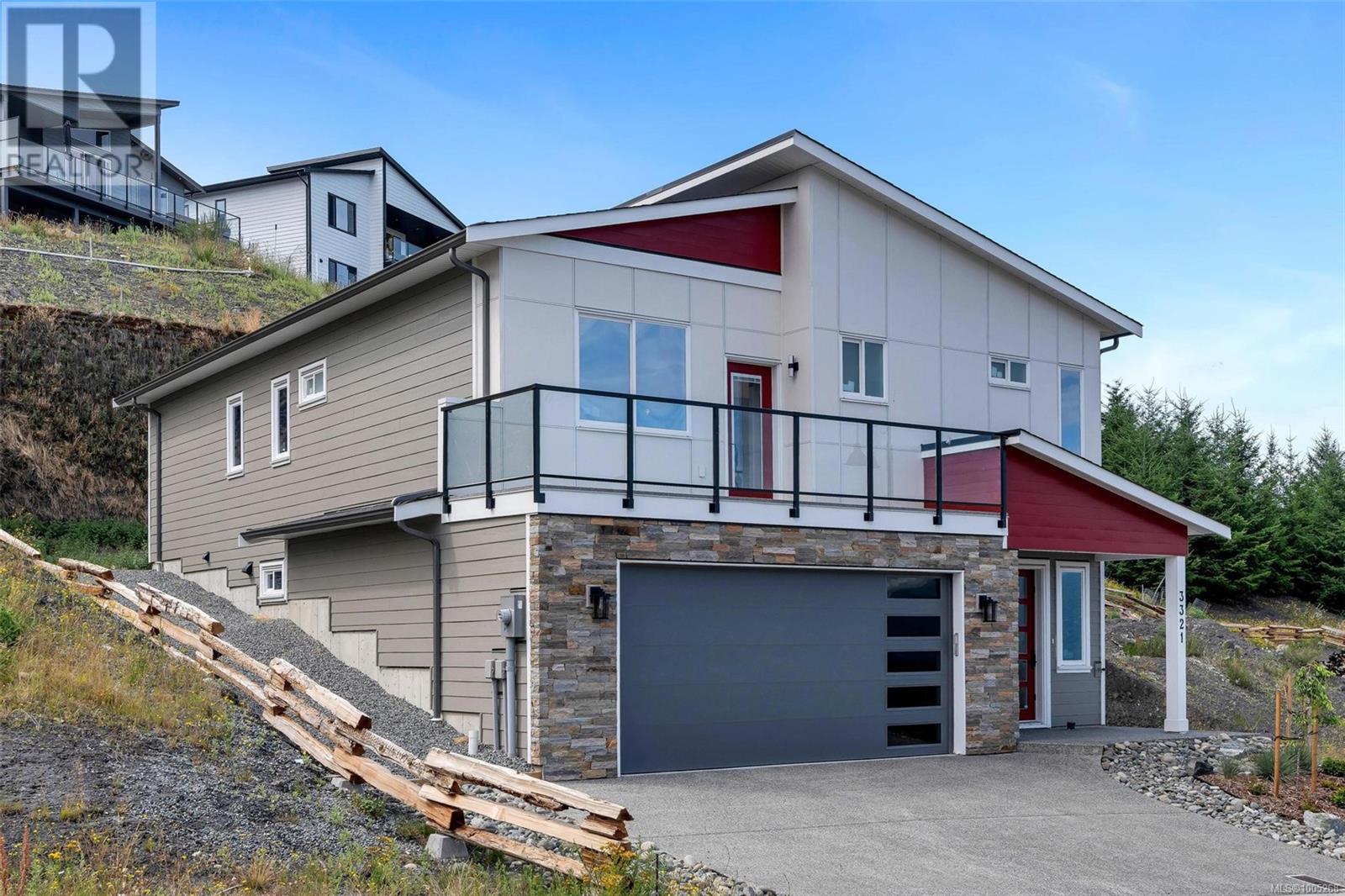 Photo 22 of 3321 Woodrush Dr, Duncan BC