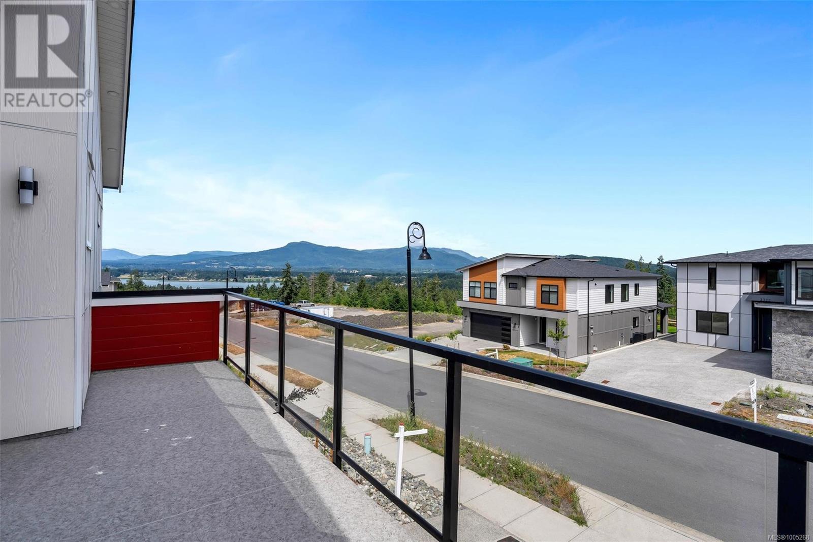 Photo 26 of 3321 Woodrush Dr, Duncan BC