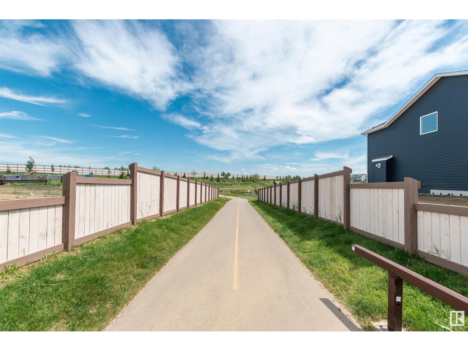 Photo 43 of 57 Savoy Cr, Sherwood Park AB