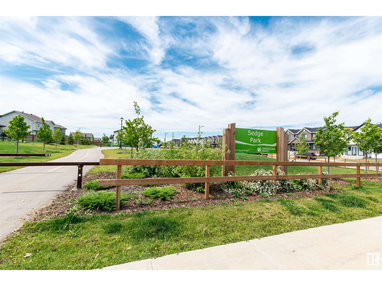 Photo 22 of 57 Savoy Cr, Sherwood Park AB