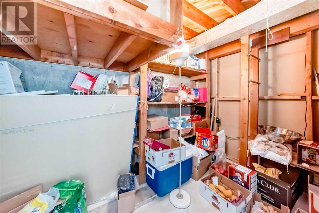 Single Family House Bungalow for Sale in  Dalhurst Way NW Dalhousie Calgary 