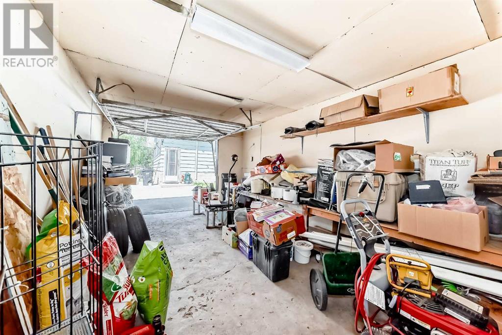 Single Family House Bungalow for Sale in  Dalhurst Way NW Dalhousie Calgary 