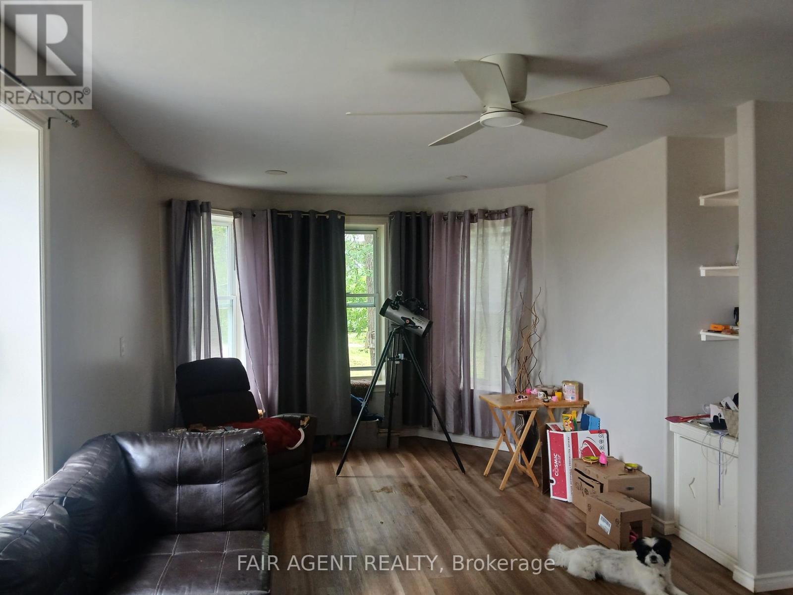 Photo 4 of 349 Stanley Street, Deseronto ON