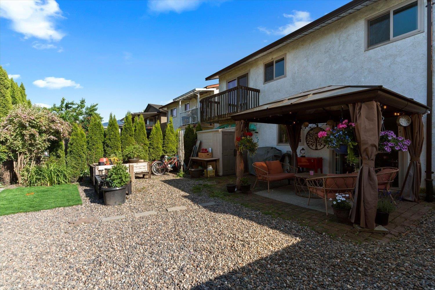 Photo 20 of 8543 Mccutcheon Avenue Chilliwack Proper South, Chilliwack BC