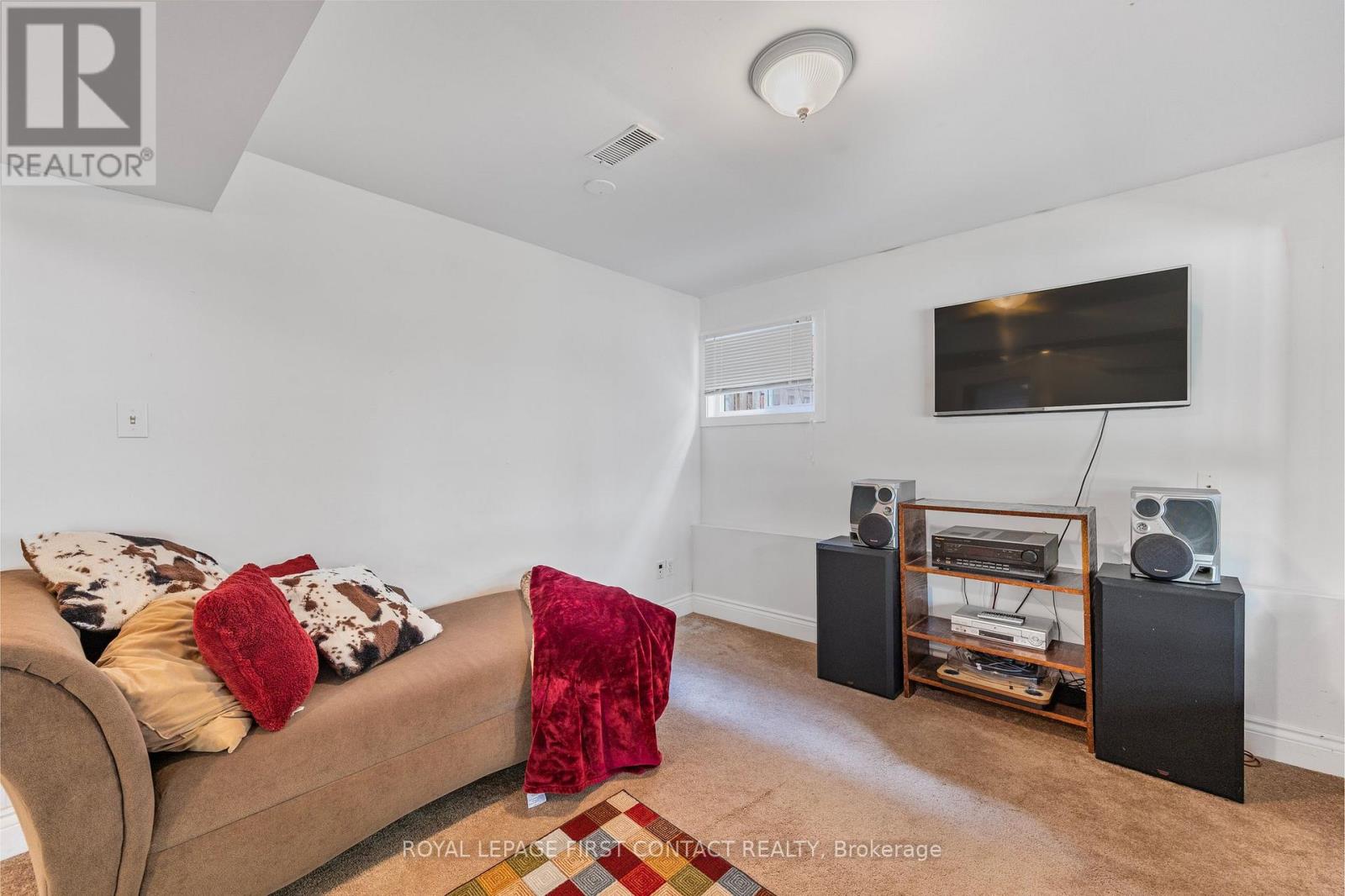 Single Family House for Sale in  LIVINGSTONE STREET W Barrie (Northwest) 