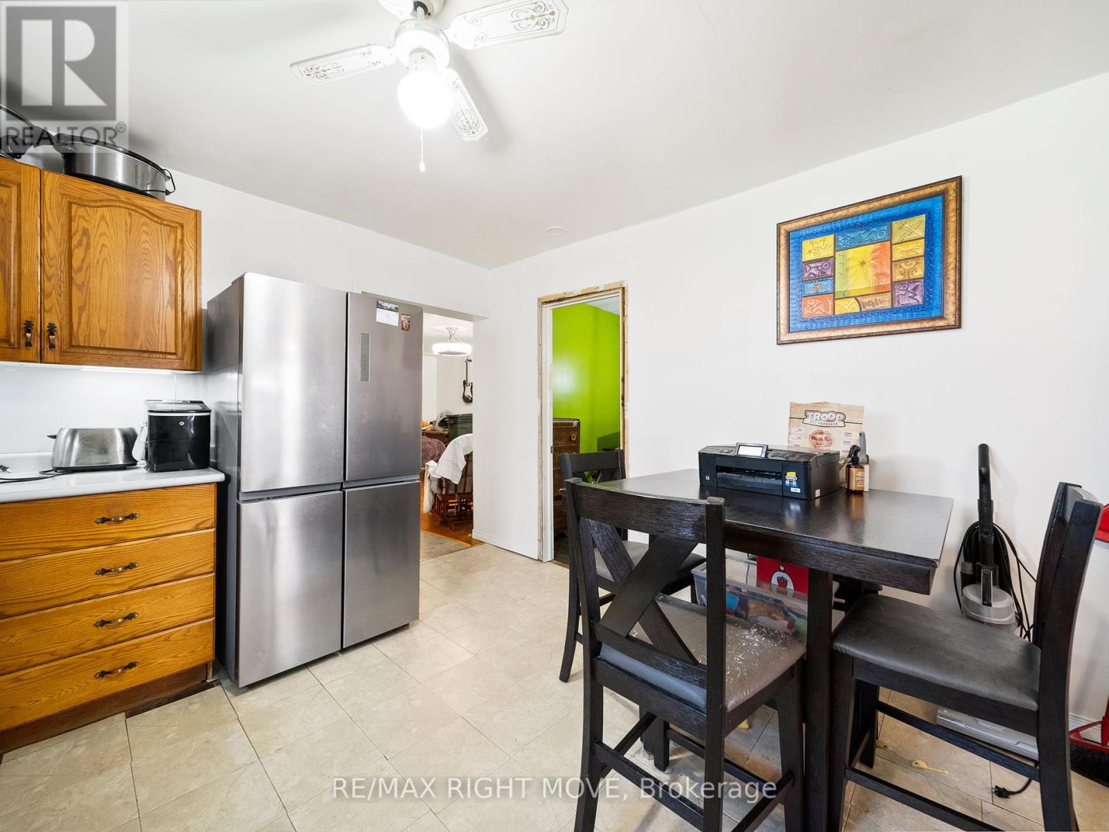 Photo 22 of 122 Elgin Street, Orillia ON