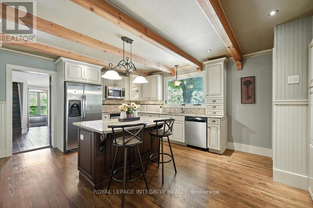 Modern kitchen
