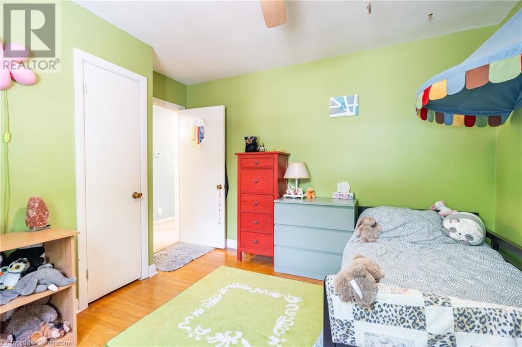 Photo 15 of 458 Elwood Road, Burlington ON