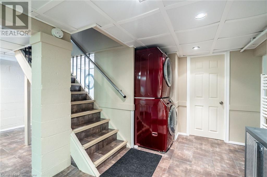 Photo 24 of 458 Elwood Road, Burlington ON