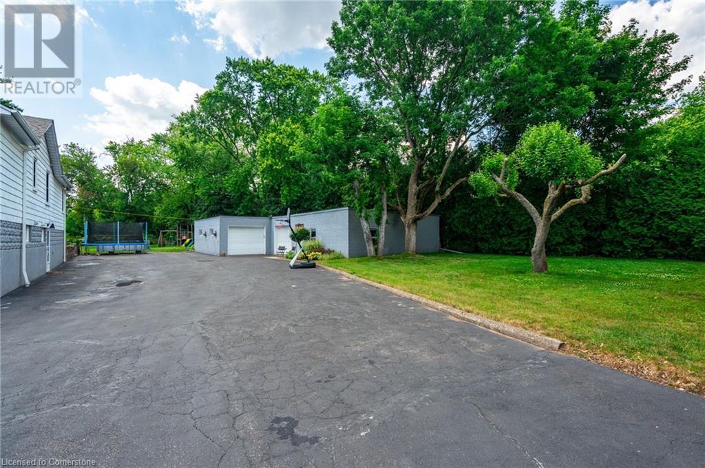 Photo 38 of 458 Elwood Road, Burlington ON