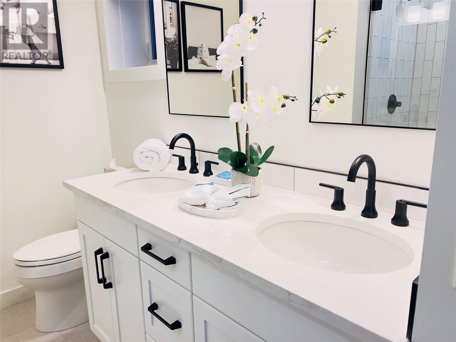 510 14th Street Unit# 402, Invermere