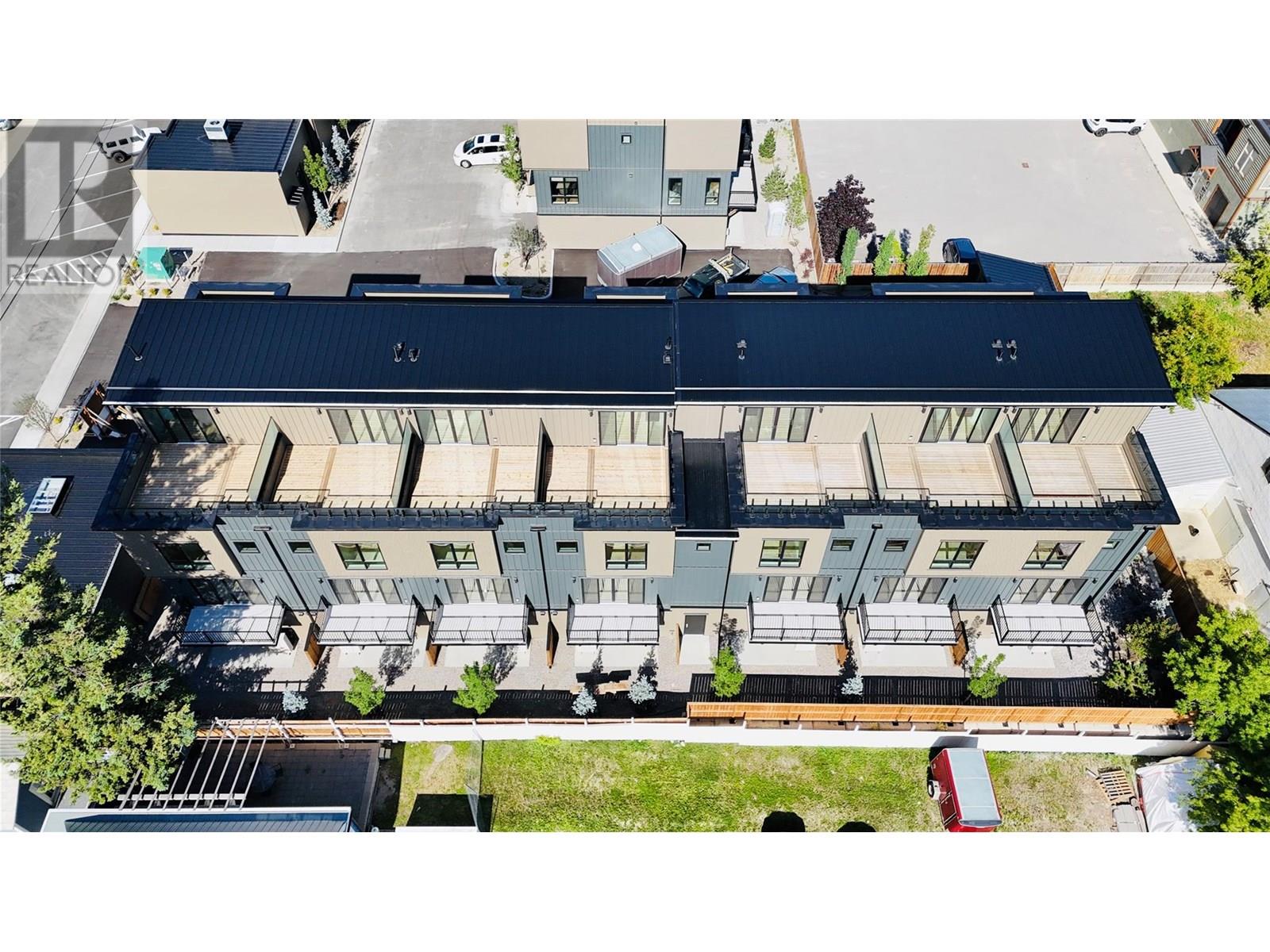 510 14th Street Unit# 402, Invermere