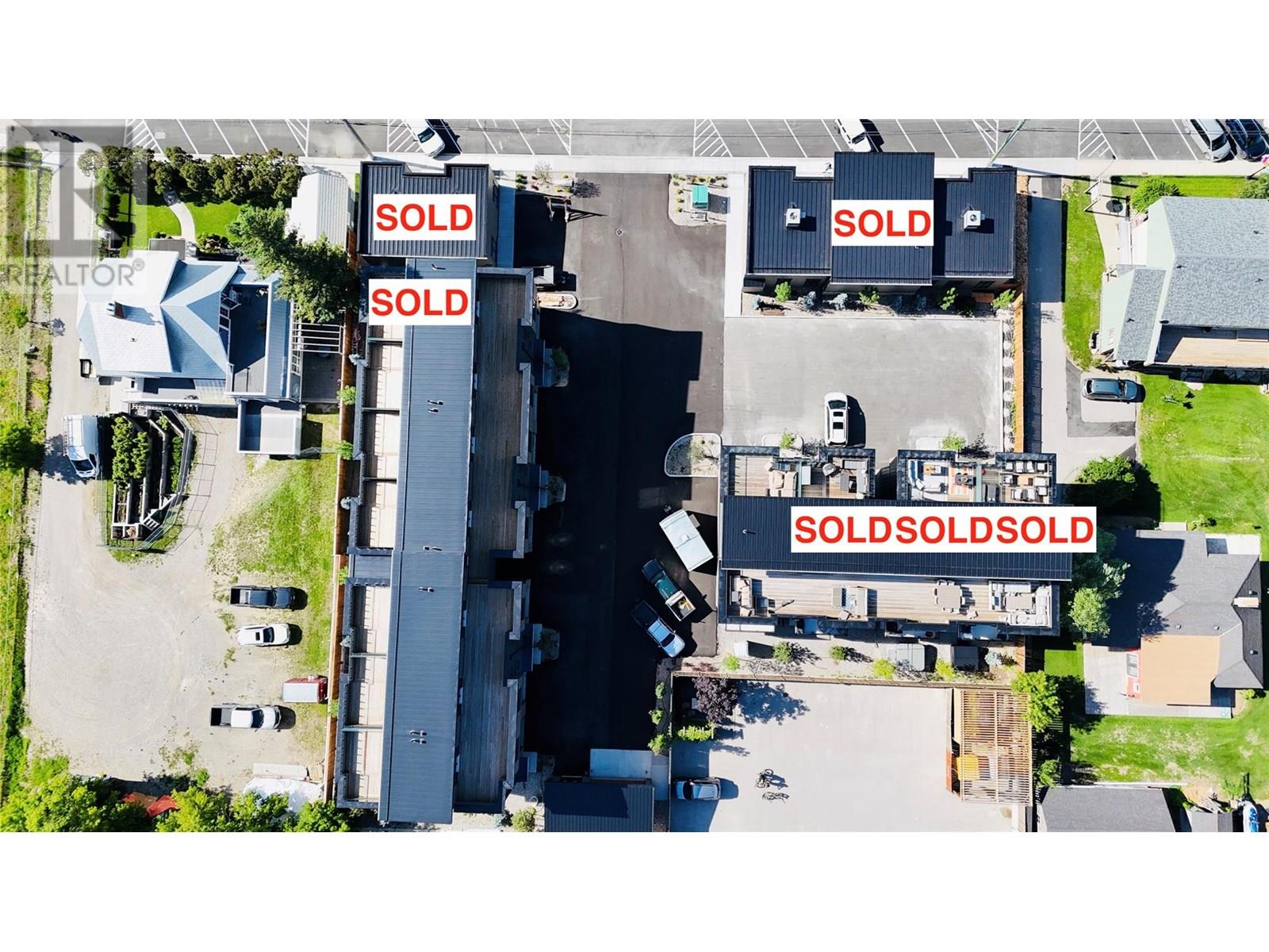510 14th Street Unit# 402, Invermere