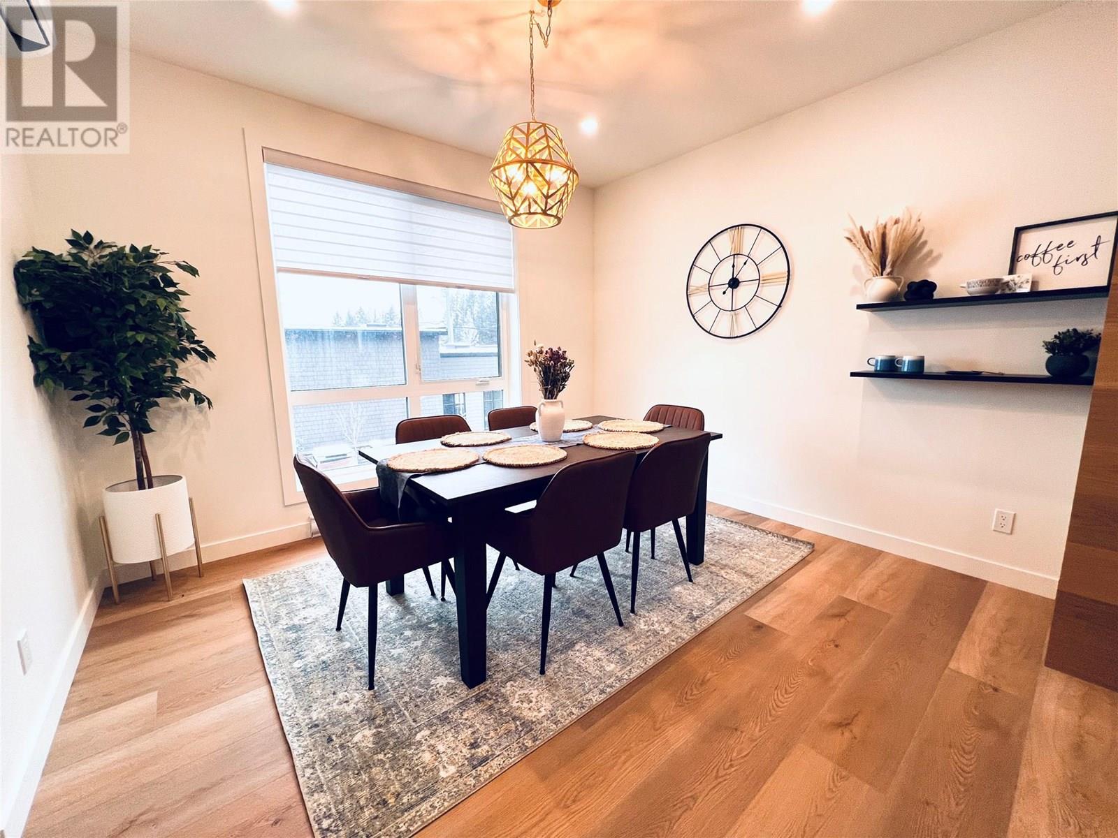 Photo 2 of 510 14th Street Unit 403, Invermere BC