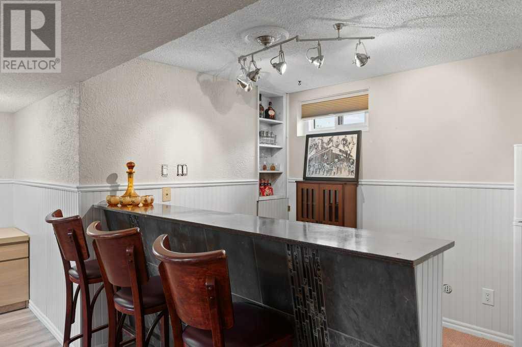 Single Family House Bi-level for Sale in  Allan Crescent SE Acadia Calgary 