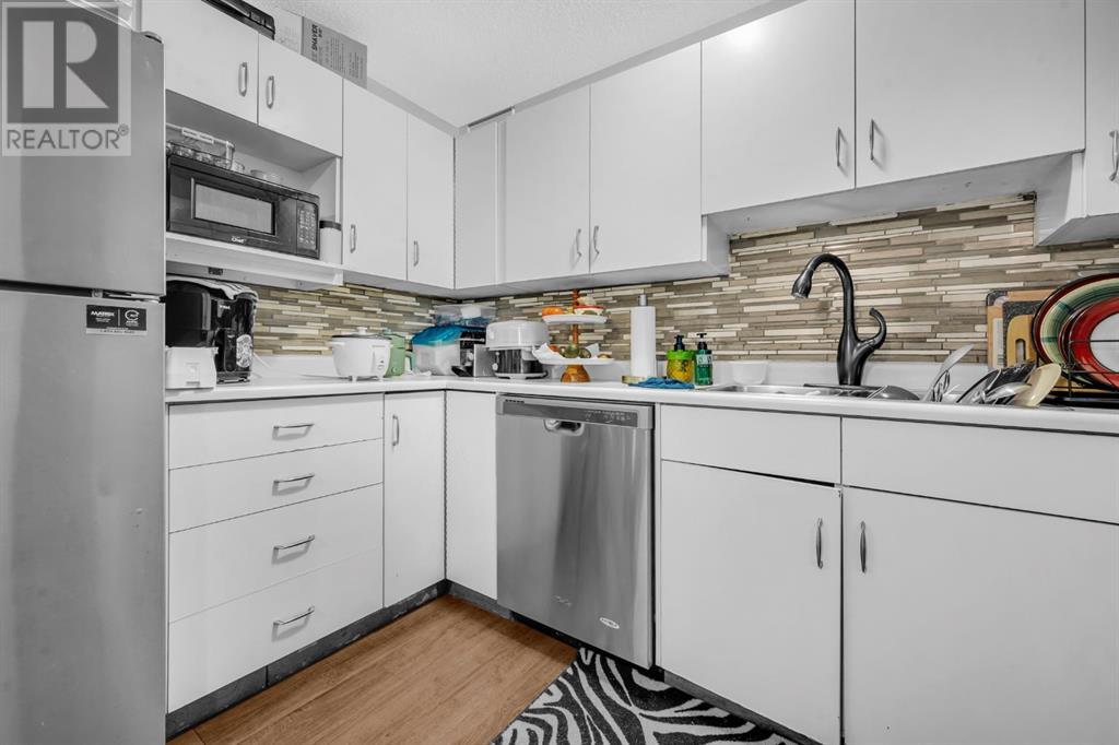Single Family House for Sale in  Falshire Terrace NE Falconridge Calgary 