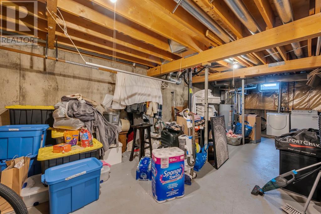 Single Family House for Sale in  Falshire Terrace NE Falconridge Calgary 