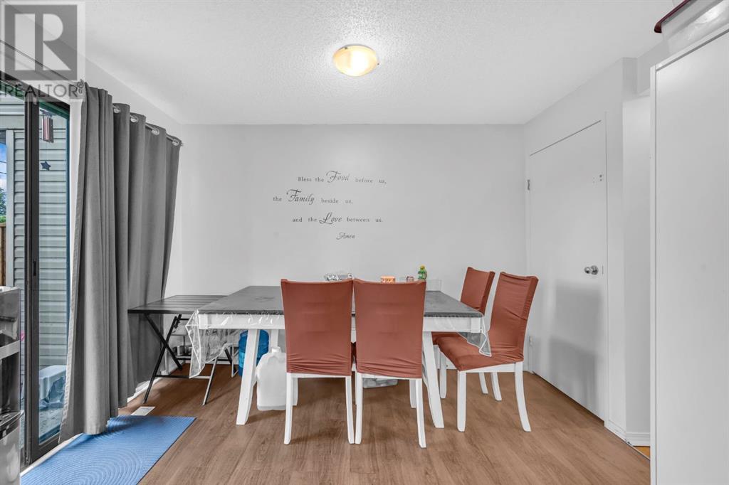 Single Family House for Sale in  Falshire Terrace NE Falconridge Calgary 