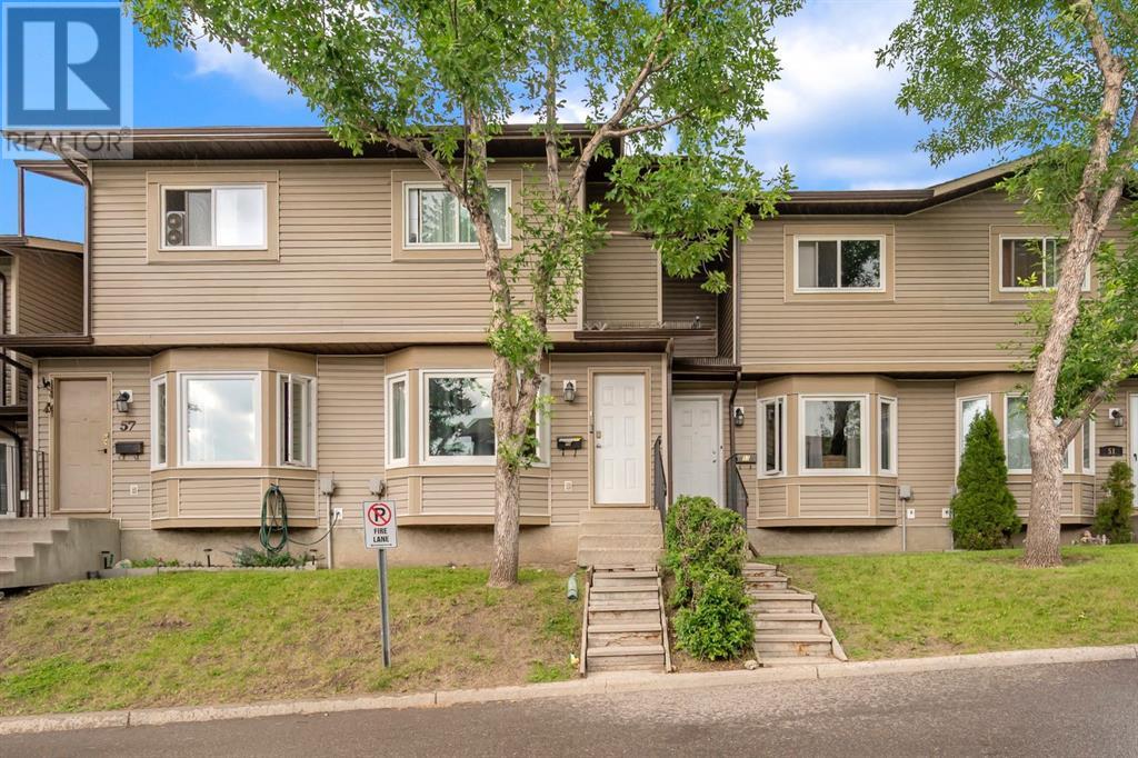 Single Family House for Sale in  Falshire Terrace NE Falconridge Calgary 