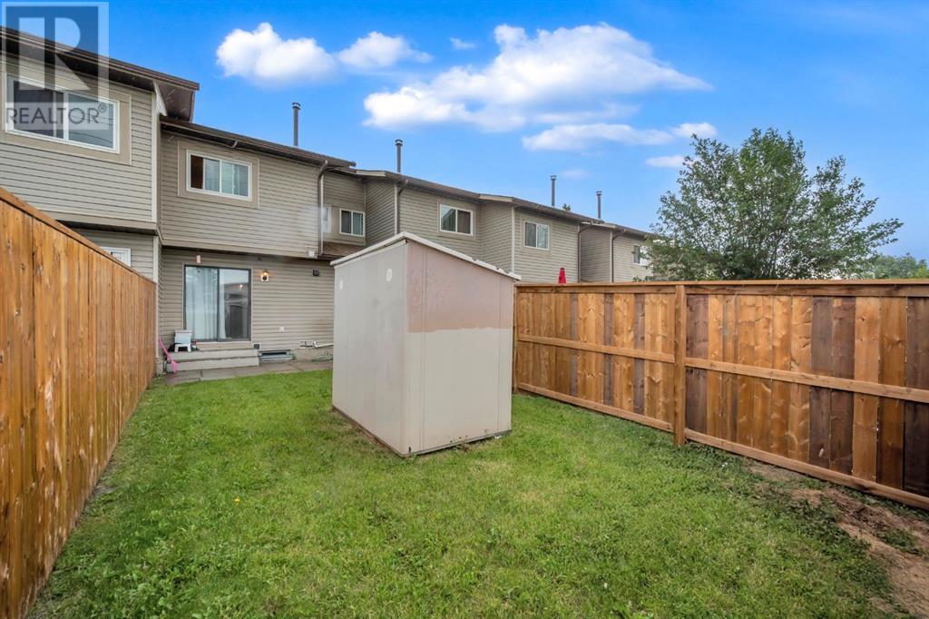 Single Family House for Sale in  Falshire Terrace NE Falconridge Calgary 