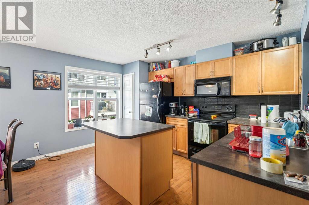 Single Family House for Sale in  New Brighton Gardens SE New Brighton Calgary 