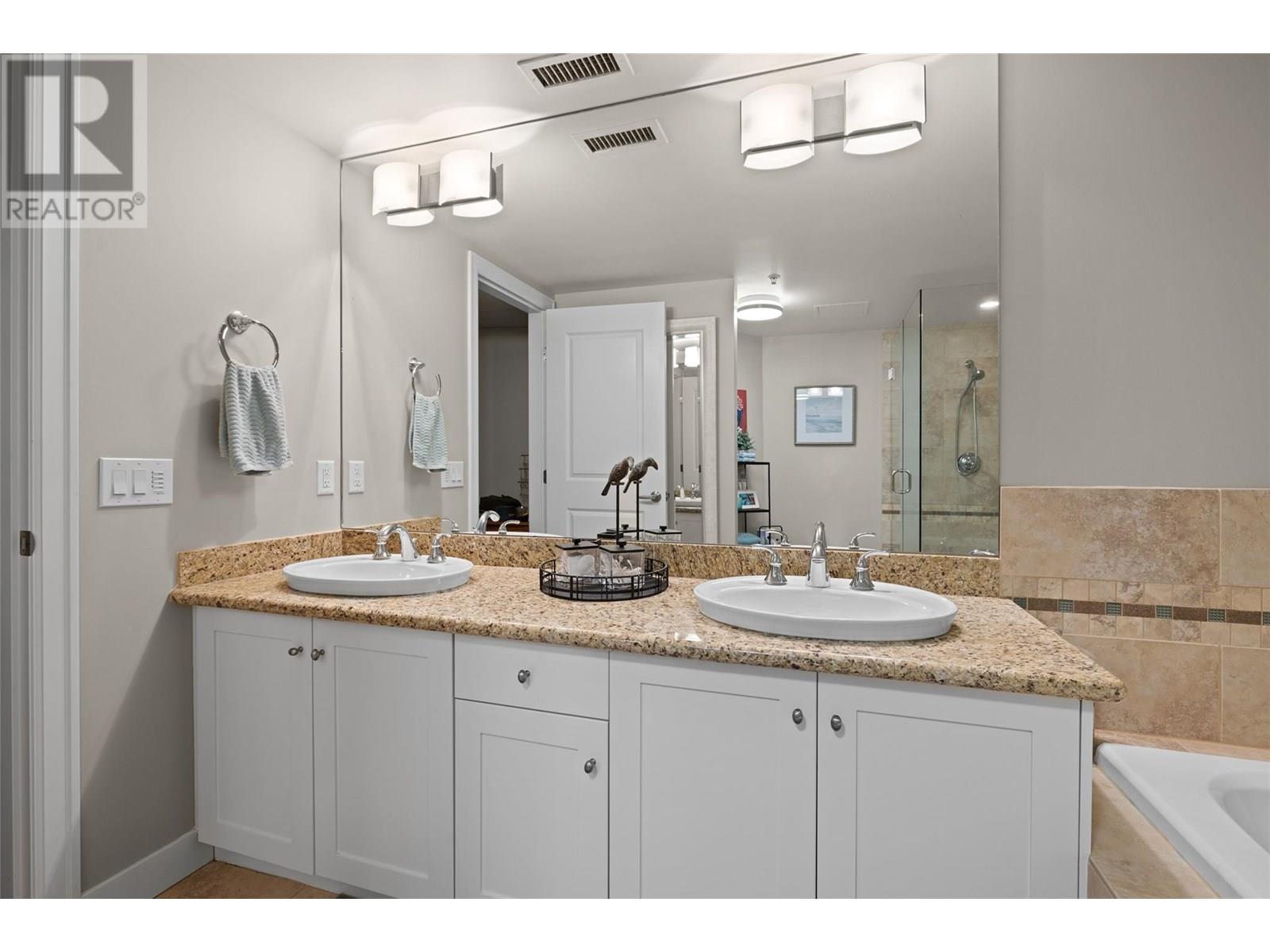 205 600 Sarsons Road, Kelowna