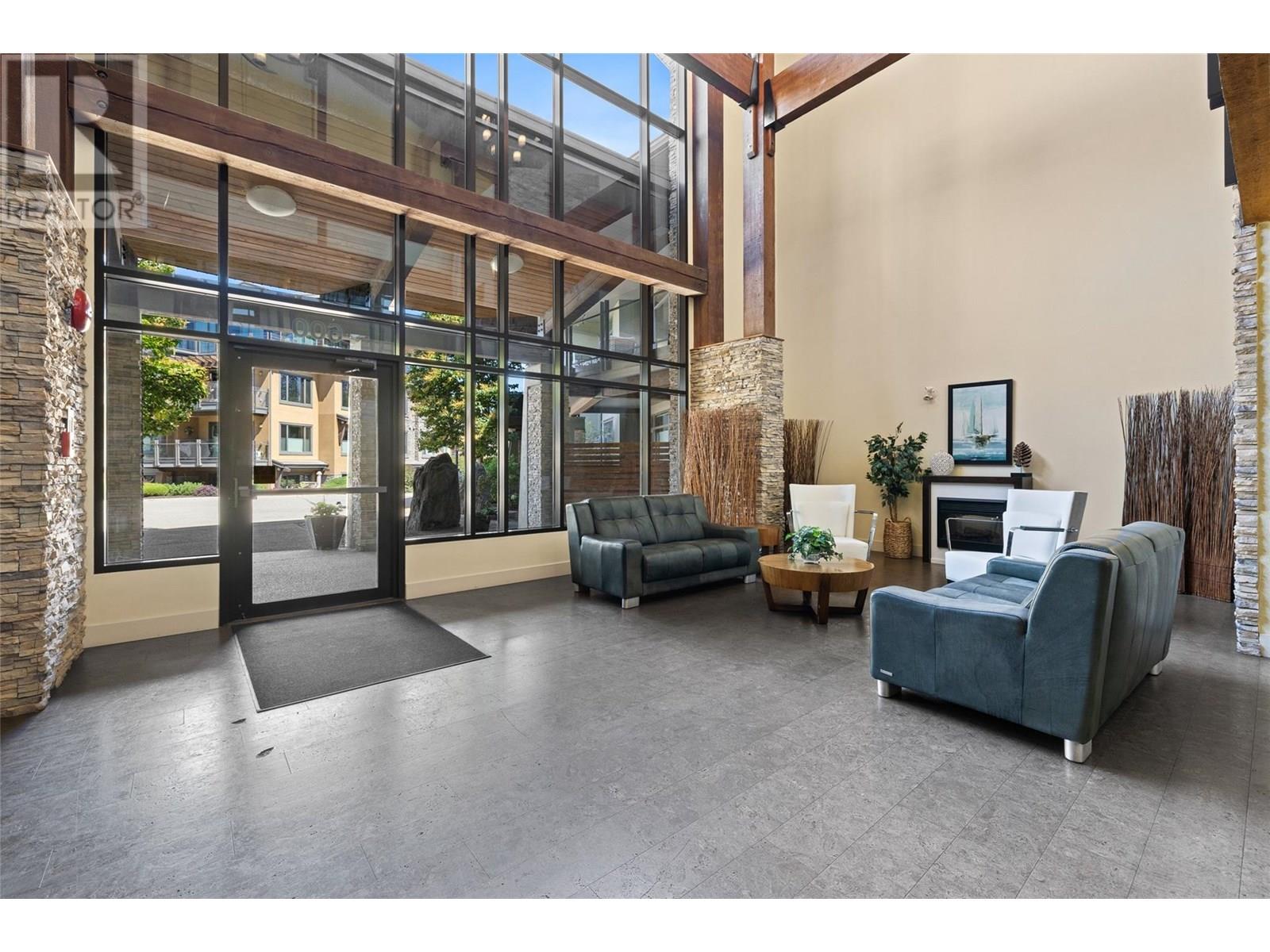 205 600 Sarsons Road, Kelowna