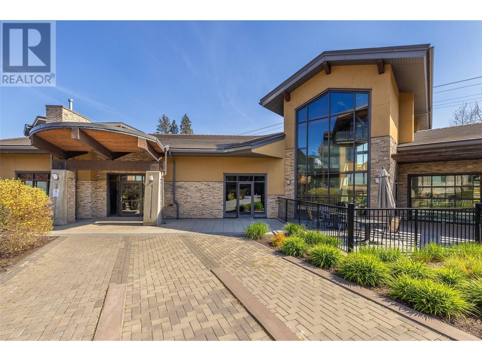 205 600 Sarsons Road, Kelowna