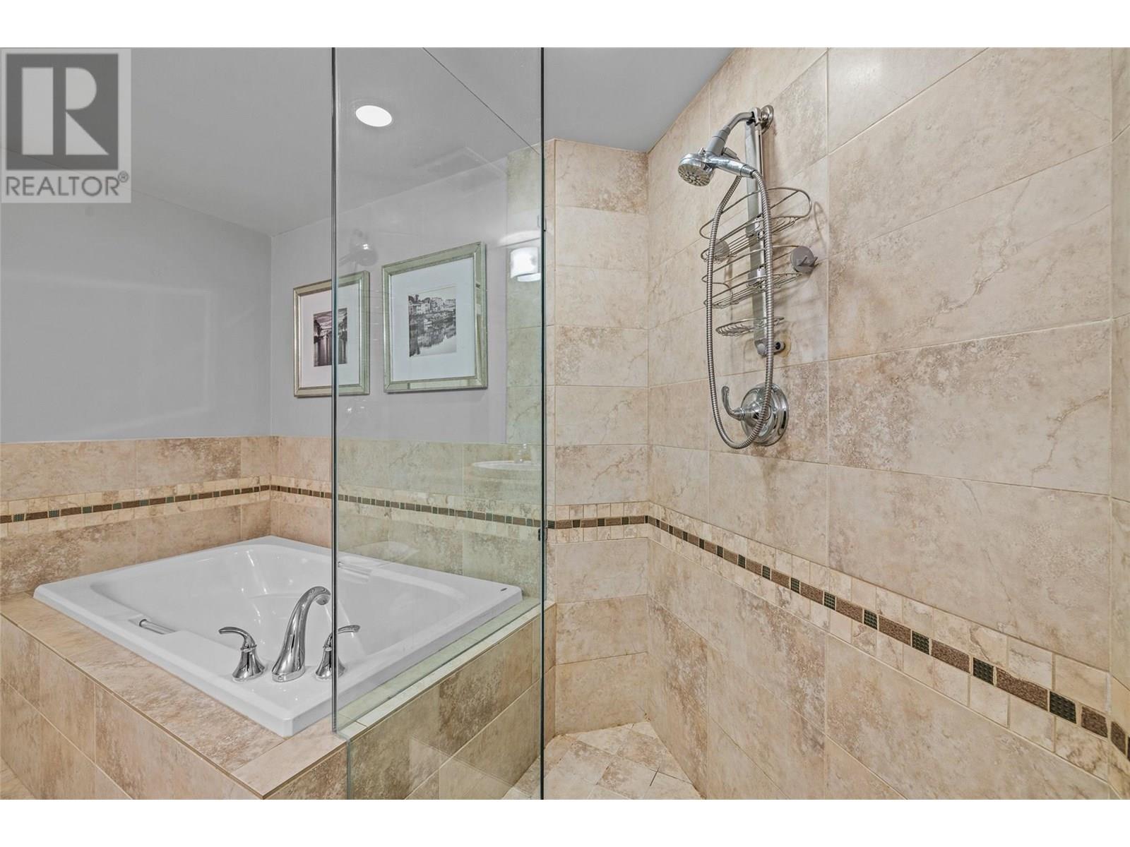 205 600 Sarsons Road, Kelowna