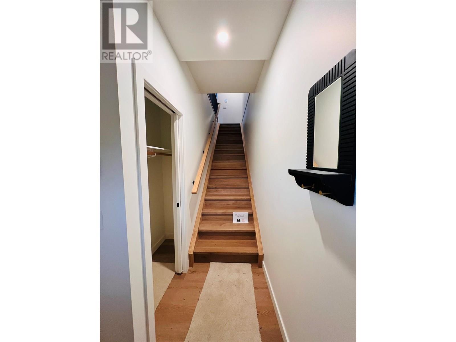 Photo 8 of 510 14th Street Unit 406, Invermere BC