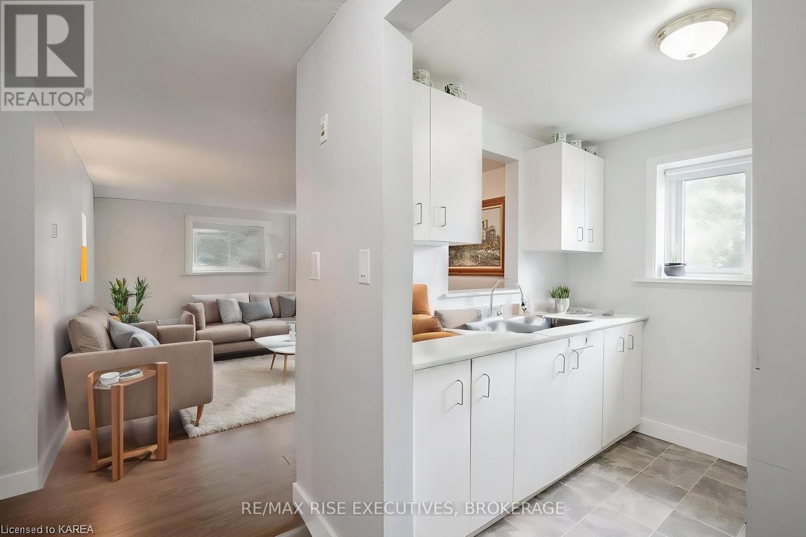 Photo 11 of 118 580 Armstrong Road, Kingston ON