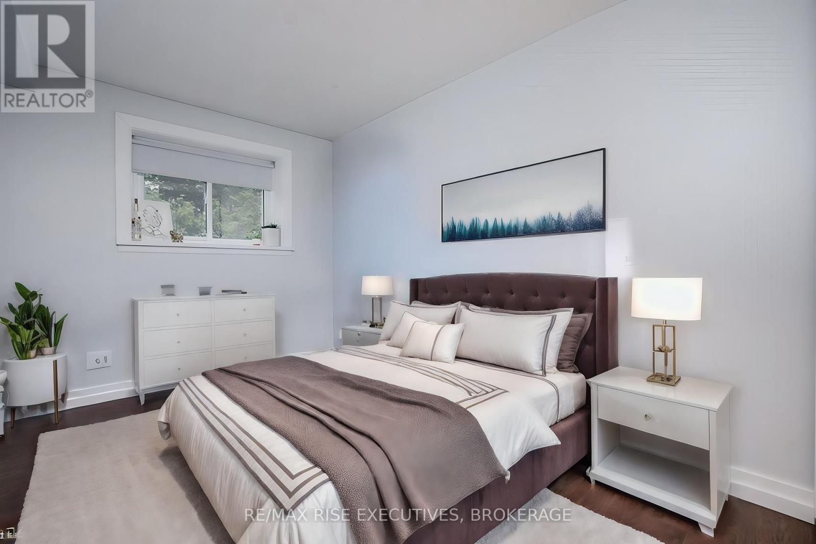 Photo 32 of 118 580 Armstrong Road, Kingston ON