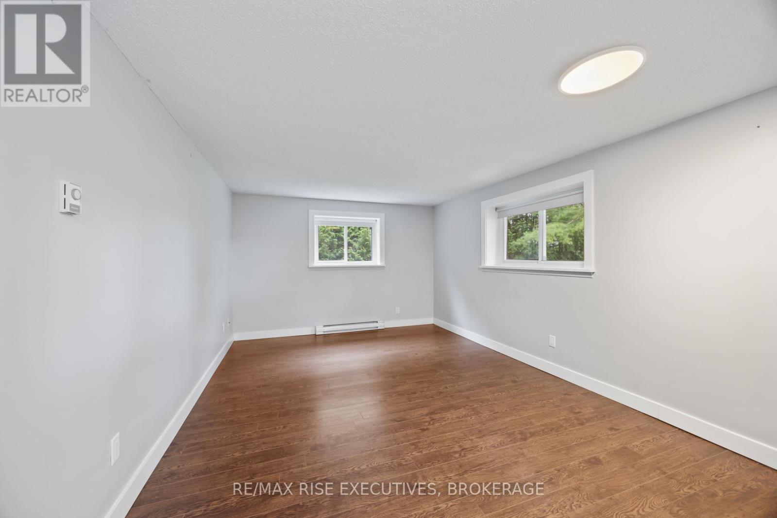 Photo 26 of 118 580 Armstrong Road, Kingston ON