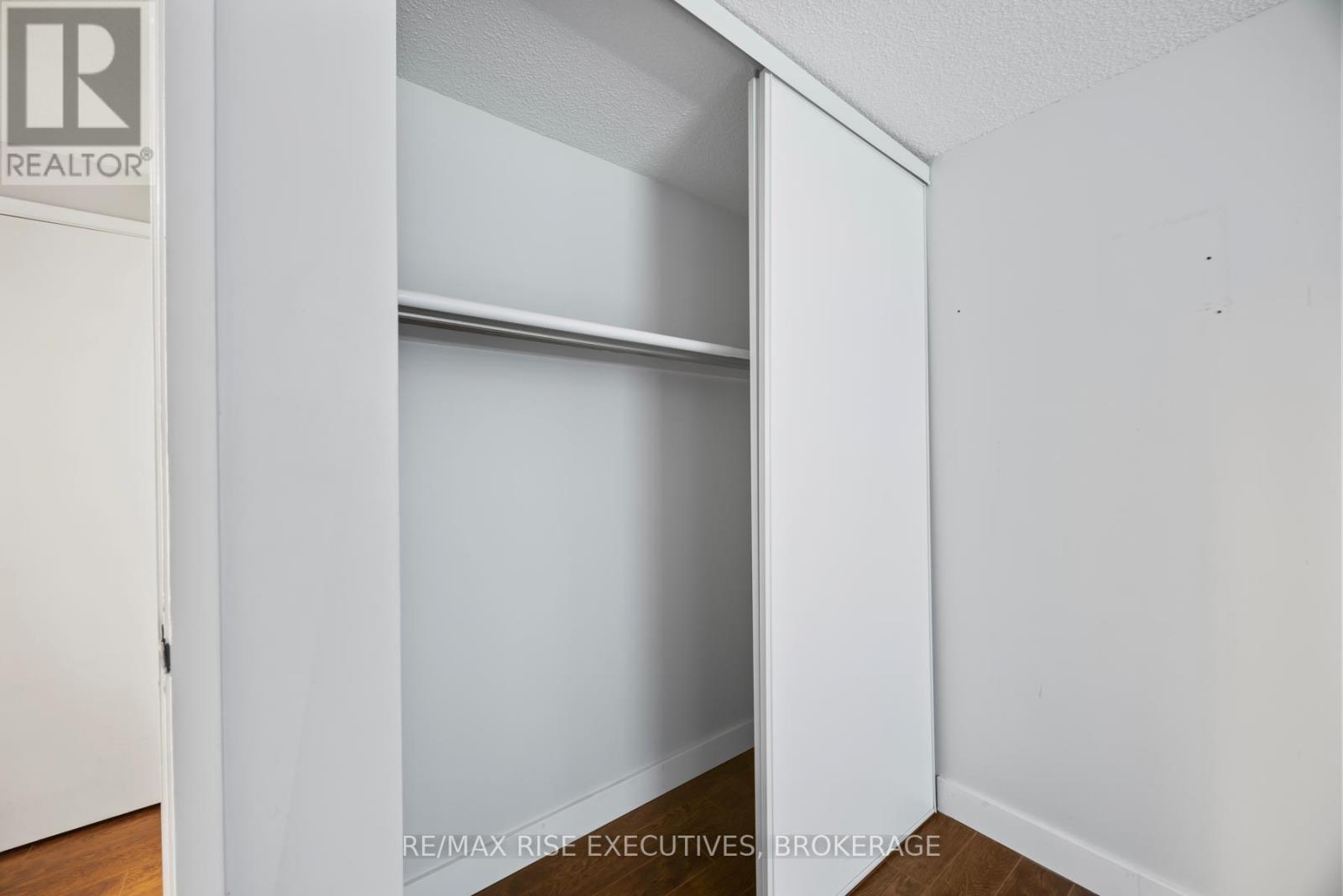 Photo 28 of 118 580 Armstrong Road, Kingston ON