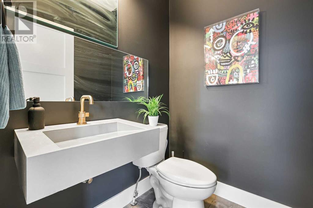 Single Family House for Sale in   Avenue SW South Calgary Calgary 